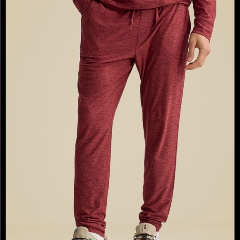 Outdoor voices size Small cloudknit slim red pant